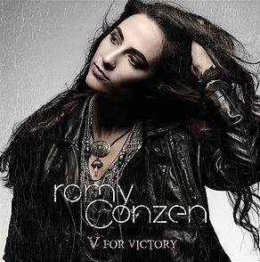 Romy Conzen : V for Victory